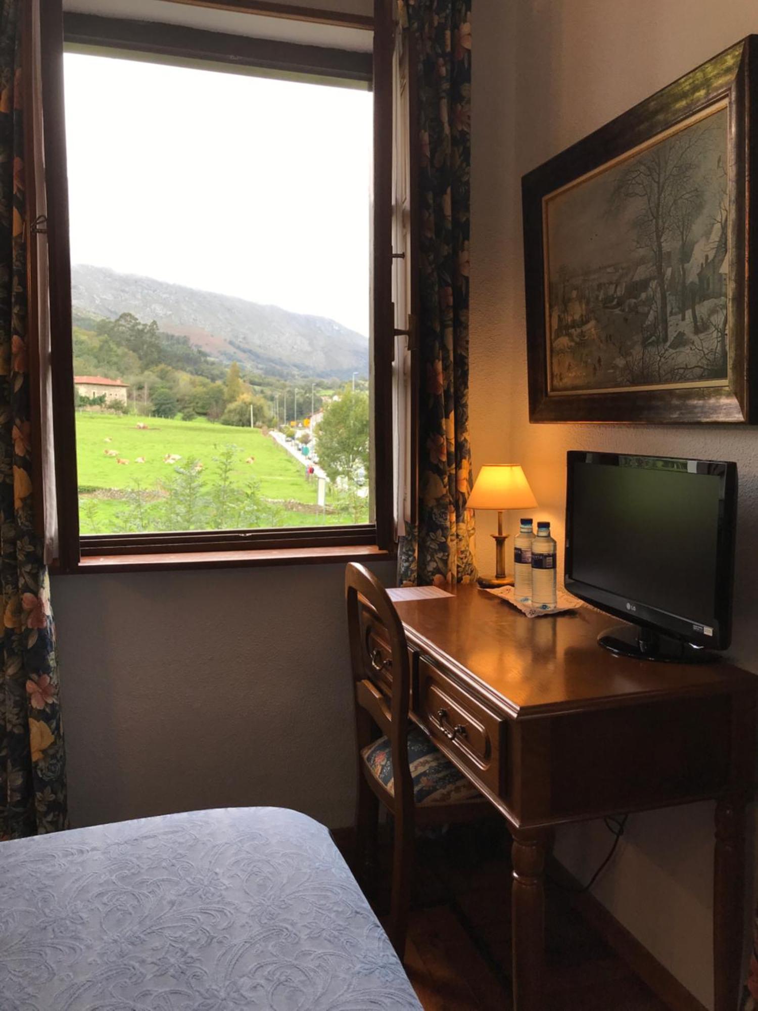 Hotel Rural Villa Elena Panes Buitenkant foto