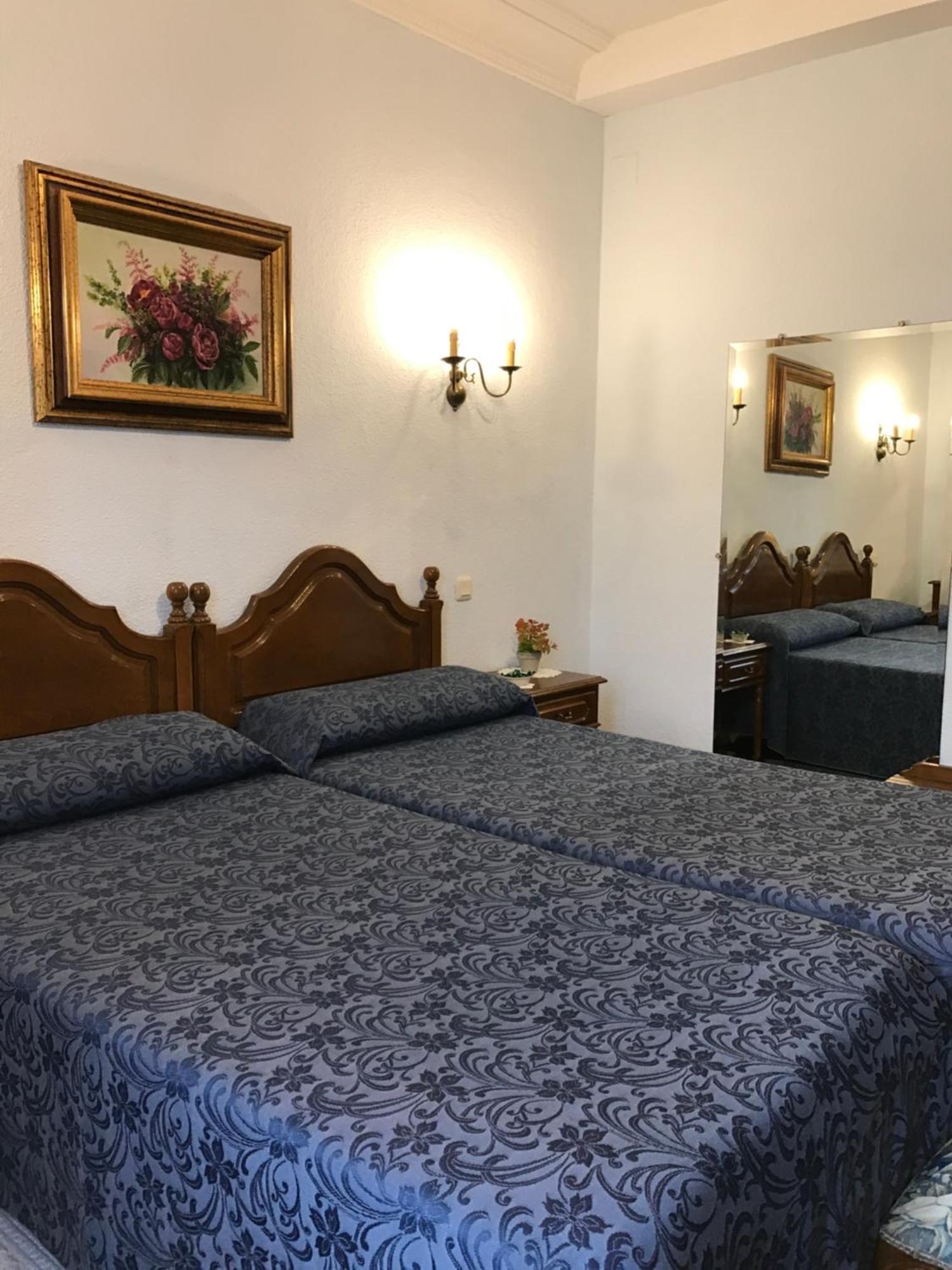 Hotel Rural Villa Elena Panes Buitenkant foto