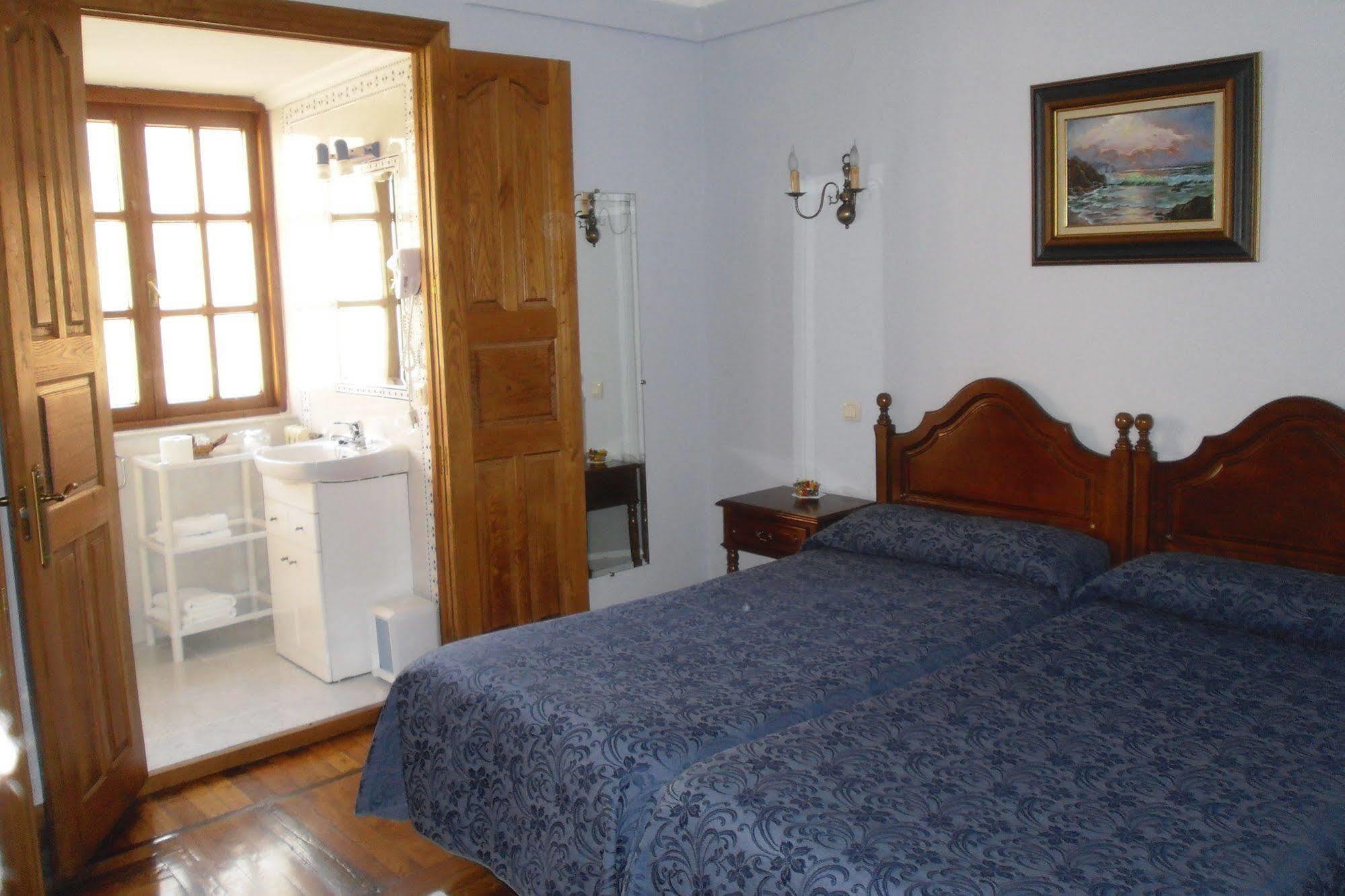 Hotel Rural Villa Elena Panes Buitenkant foto